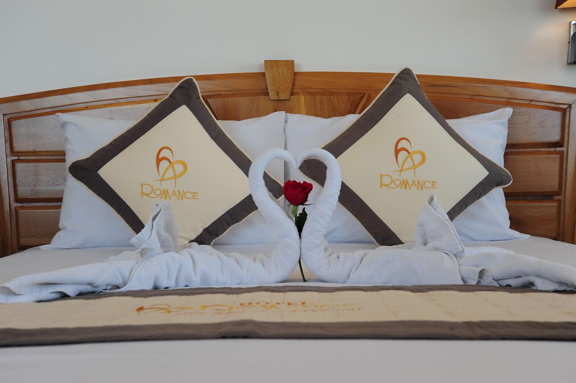 Romance Hotel Hue Eksteriør bilde