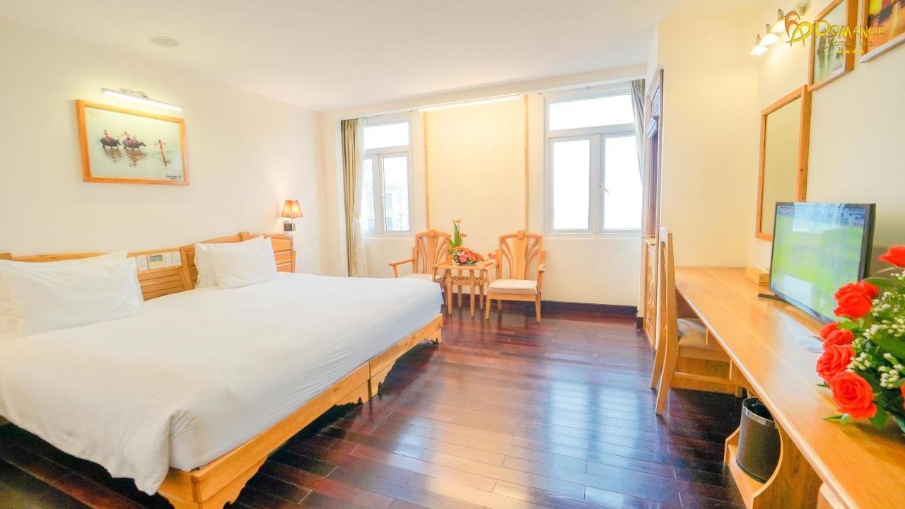 Romance Hotel Hue Eksteriør bilde