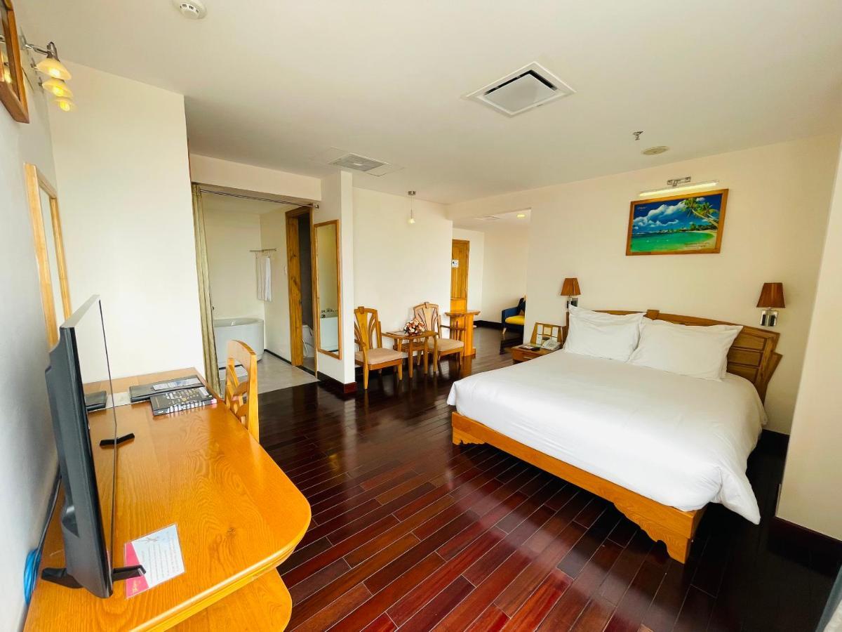 Romance Hotel Hue Eksteriør bilde