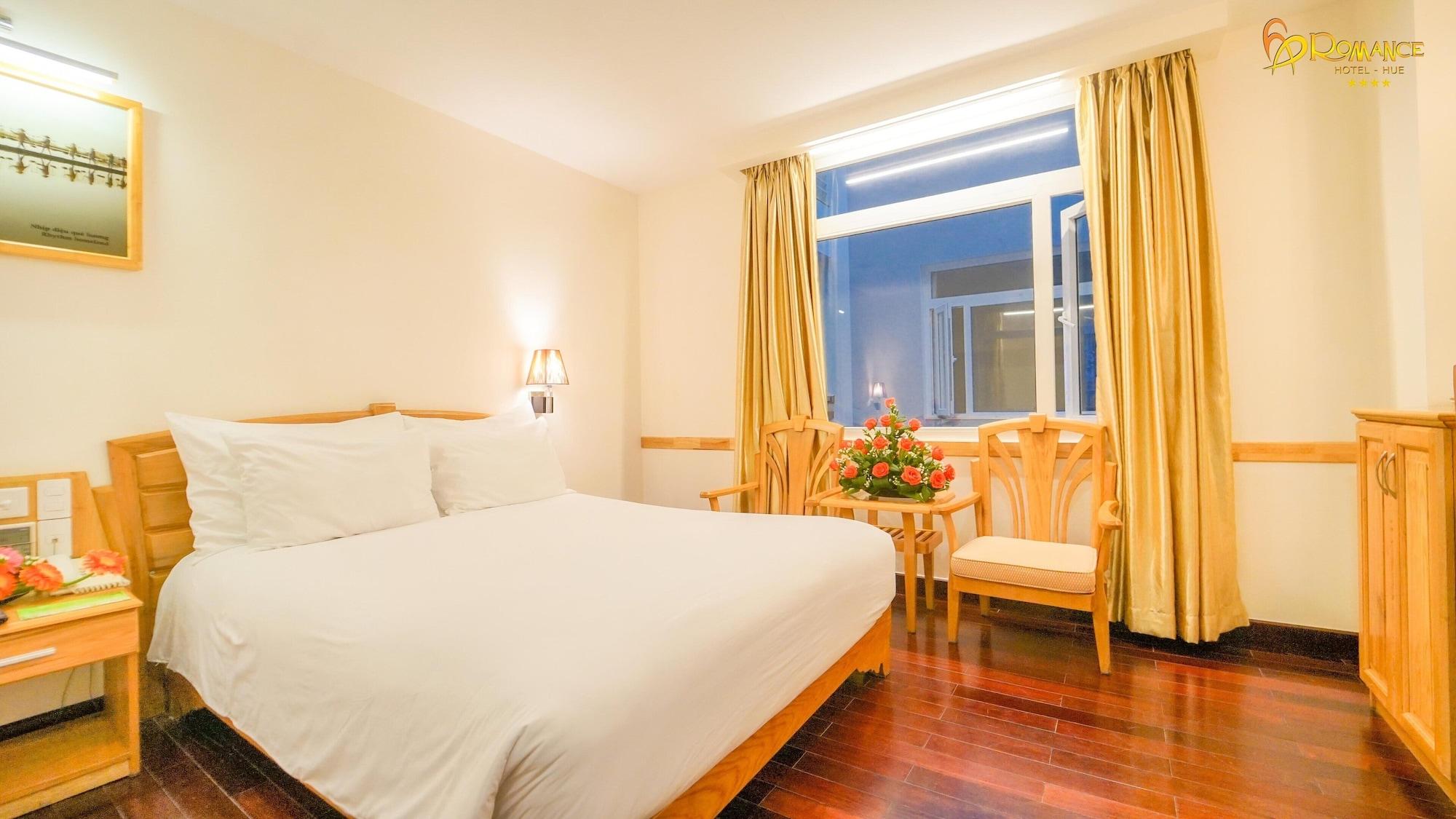Romance Hotel Hue Eksteriør bilde