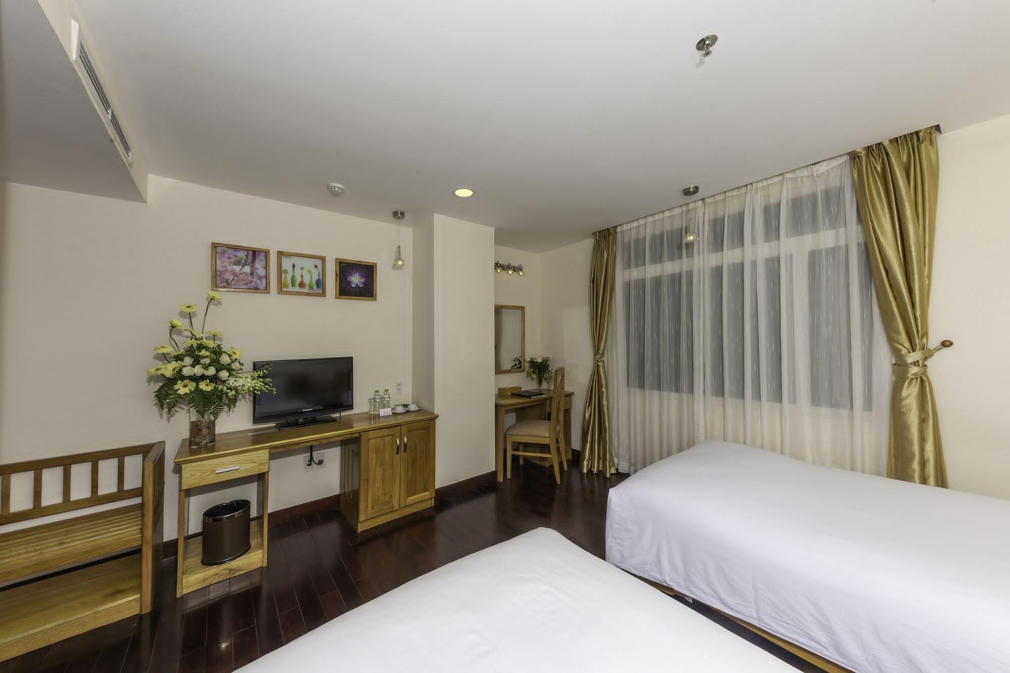 Romance Hotel Hue Eksteriør bilde
