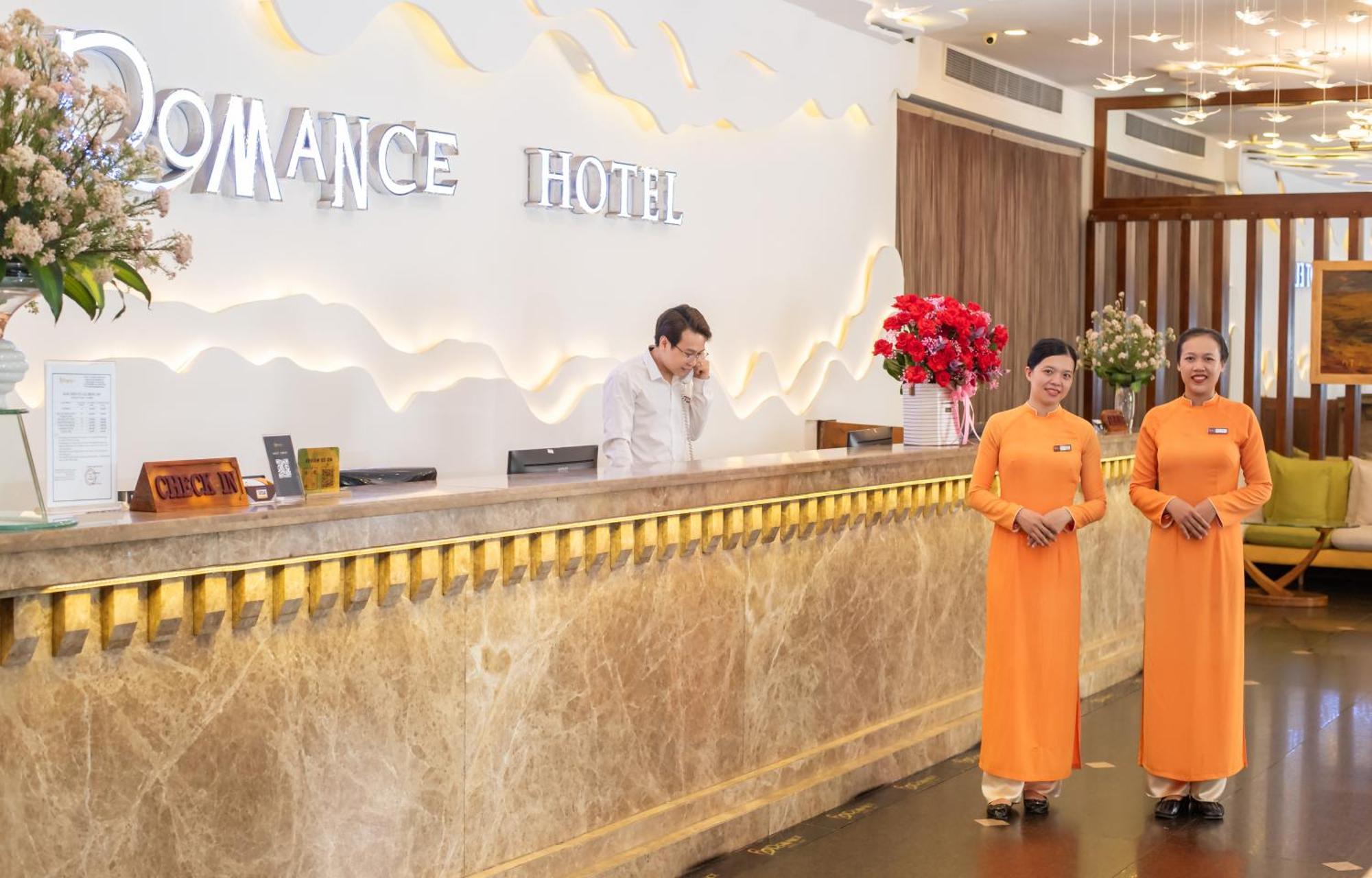 Romance Hotel Hue Eksteriør bilde