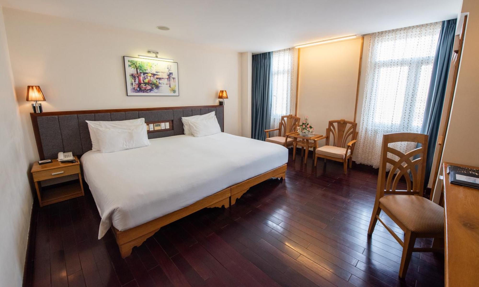 Romance Hotel Hue Eksteriør bilde